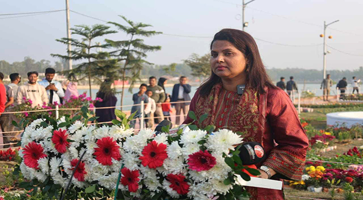 ‘প্রকৃতির সঙ্গে আগামী প্রজন্মকে পরিচিত করাতেই ফুল উৎসব’